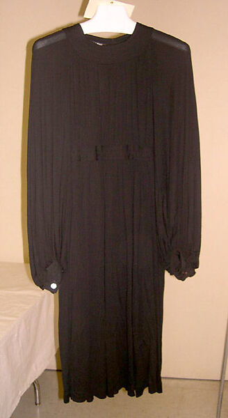 Dress, Jean Muir (British, 1966–2007), rayon, British