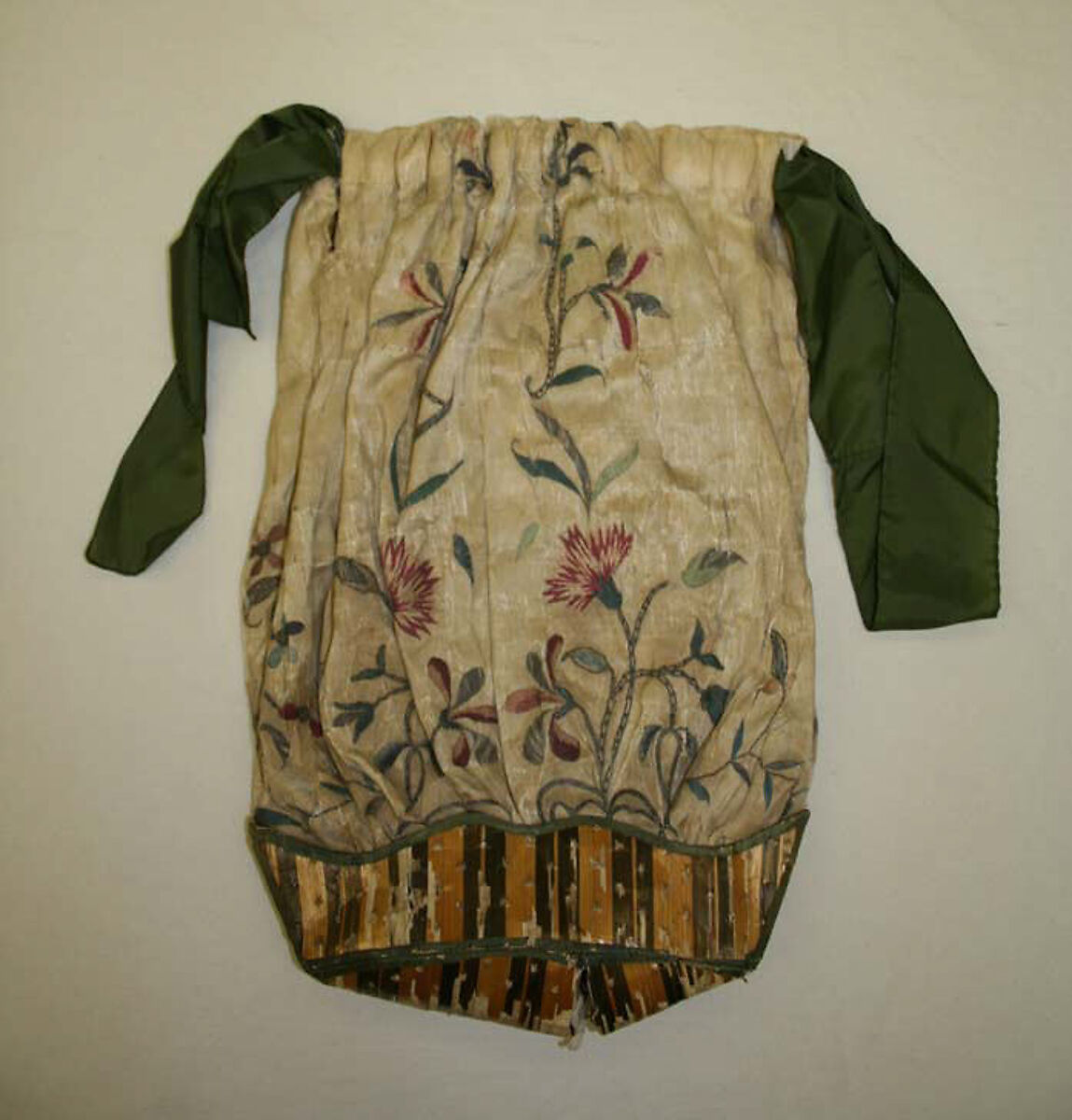 Reticule, silk, straw, British 