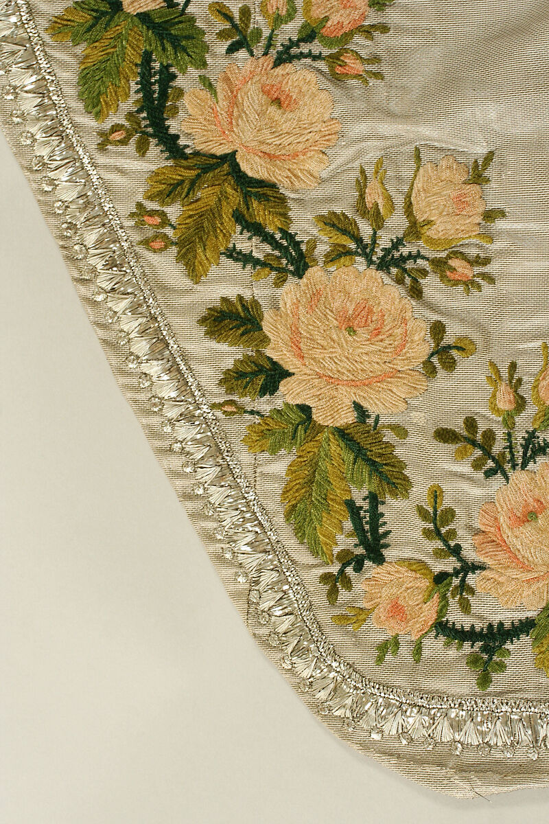 Court train, metallic thread, German