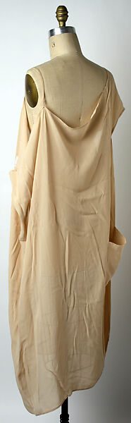 Dress, Yohji Yamamoto (Japanese, born Tokyo, 1943), a,b) silk, Japanese