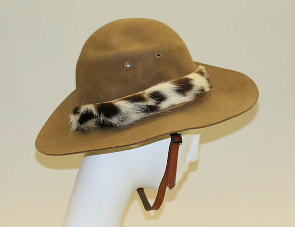 Hunting ensemble, (a–e) Abercrombie and Fitch Co. (American, founded 1892), (a, b) wool
(c) cotton
(d) wool, leather, fur
(e–h) leather, American