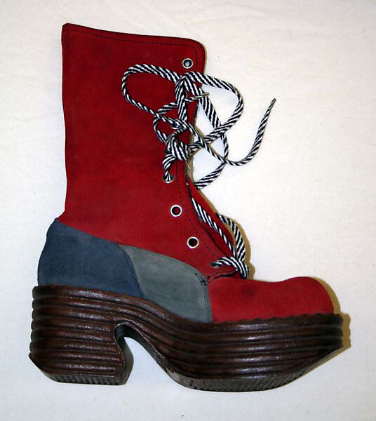 Boots, suede, synthetic fiber, latex, plastic (foam), Canadian 