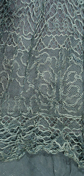 Evening dress, [no medium available], probably British
