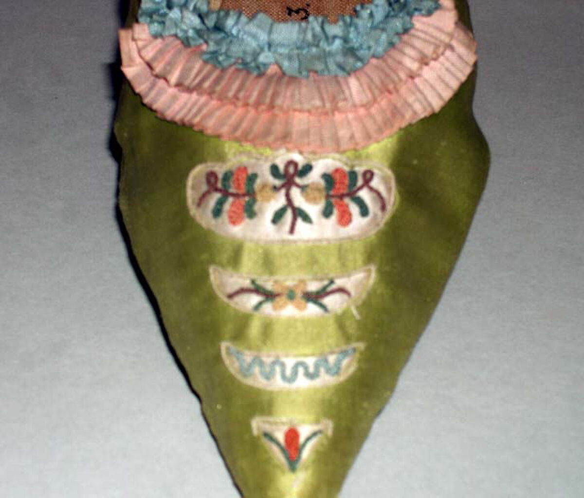 Slippers, silk, probably British