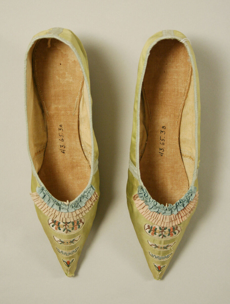 Slippers, silk, probably British