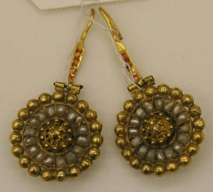 Earrings, metal, pearl, probably Austrian 